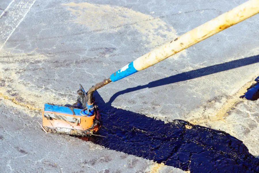 Local Asphalt Crack Repair Greeley, CO
